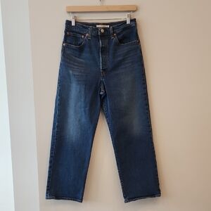 Levi's Ribcage Straight Jeans  30